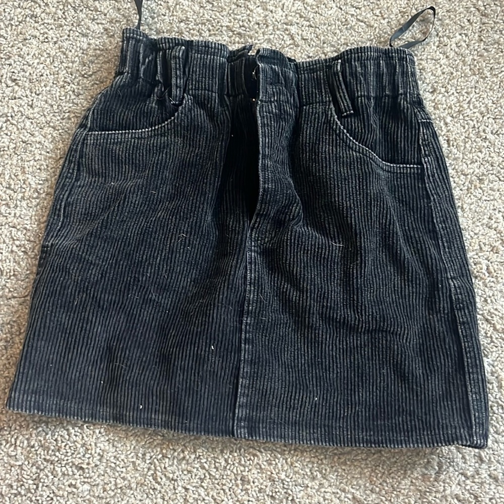 Women’s suede skirt size XS
